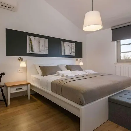 Holiday home Dana Labin (Istria)